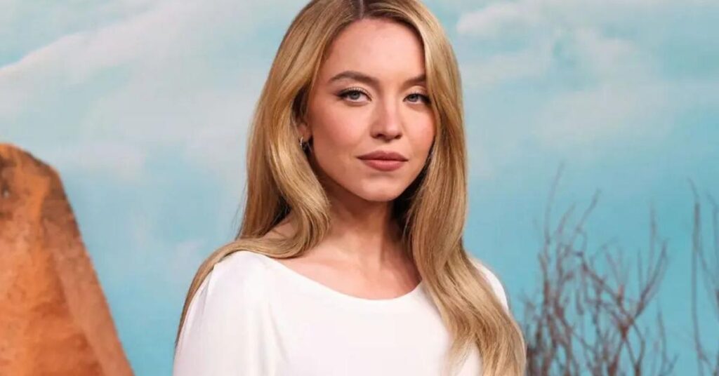 Everything Sydney Sweeney Has Said About Filming Nude Scenes Everything Sydney Sweeney Has Said About Filming Nude Scenes