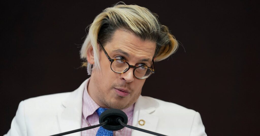 Far-Right British Provocateur Milo Yiannopoulos Has Been Deported After ICE Arrest In U.S. Far-Right British Provocateur Milo Yiannopoulos Has Been Deported After ICE Arrest In U.S.