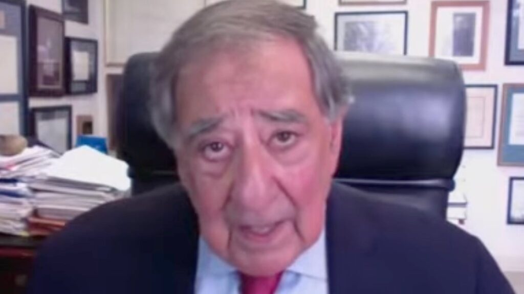 Former Defense Secretary Warns: ‘This Is A Dangerous Moment For The United States’ Former Defense Secretary Warns: 'This Is A Dangerous Moment For The United States'