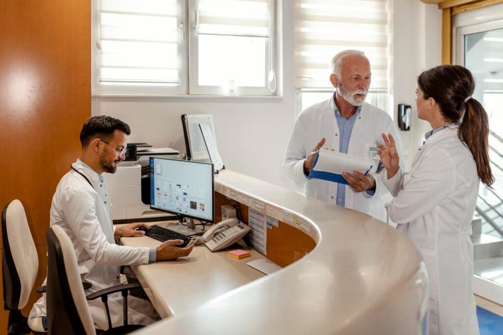From Medical Assistants To LPNs, Doctor Office Staff Pay On The Rise From Medical Assistants To LPNs, Doctor Office Staff Pay On The Rise