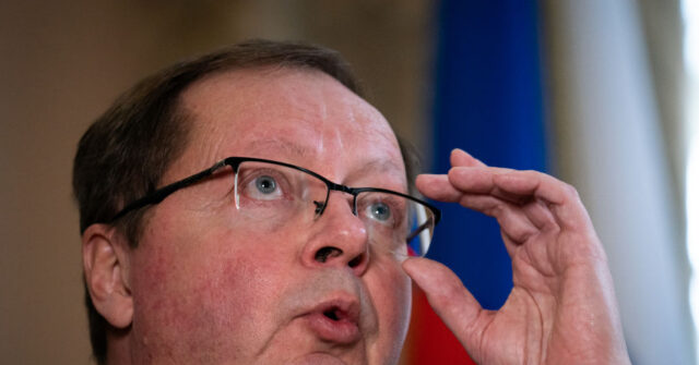 Russia Withdraws Ambassador From London