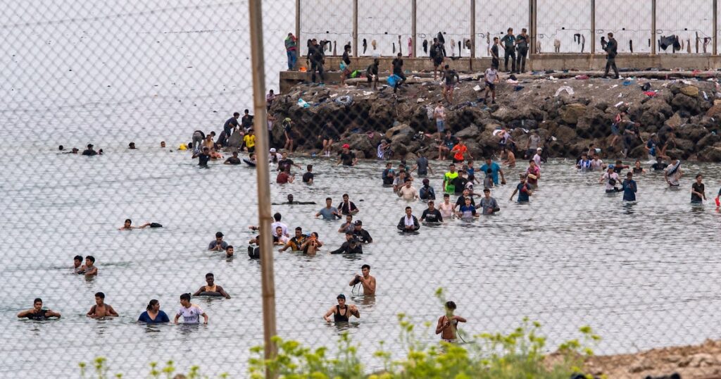 Investigation Exposes How Viral Rumors Triggered Spain’s Ceuta Border Crisis