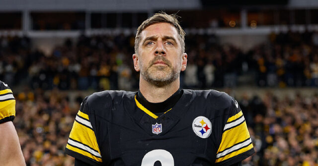 Aaron Rodgers Calls Anthony Fauci ‘An Absolute Coward’