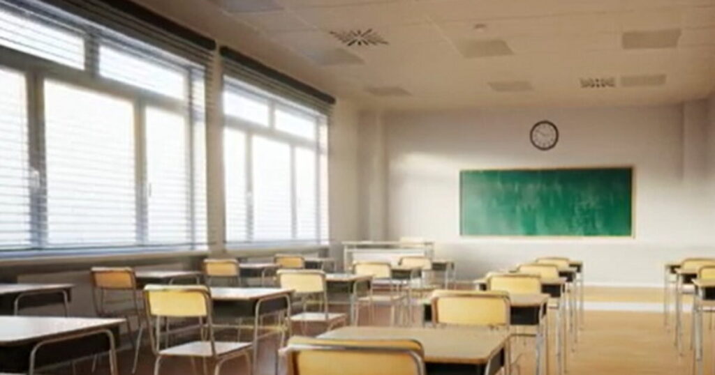 More Than HALF of New York Students Grades 3-5 Failed Basic Reading Tests This Year * The Gateway Pundit * by Mike LaChance More Than HALF of New York Students Grades 3-5 Failed Basic Reading Tests This Year * The Gateway Pundit * by Mike LaChance