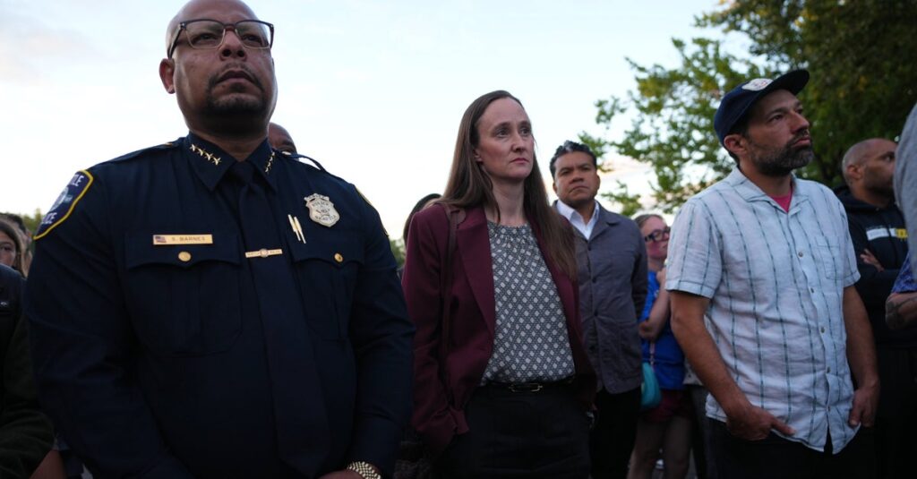 Seattle Police Chief Resigns Under Pressure From Mayor Over Response To Festival Shooting Seattle Police Chief Resigns Under Pressure From Mayor Over Response To Festival Shooting