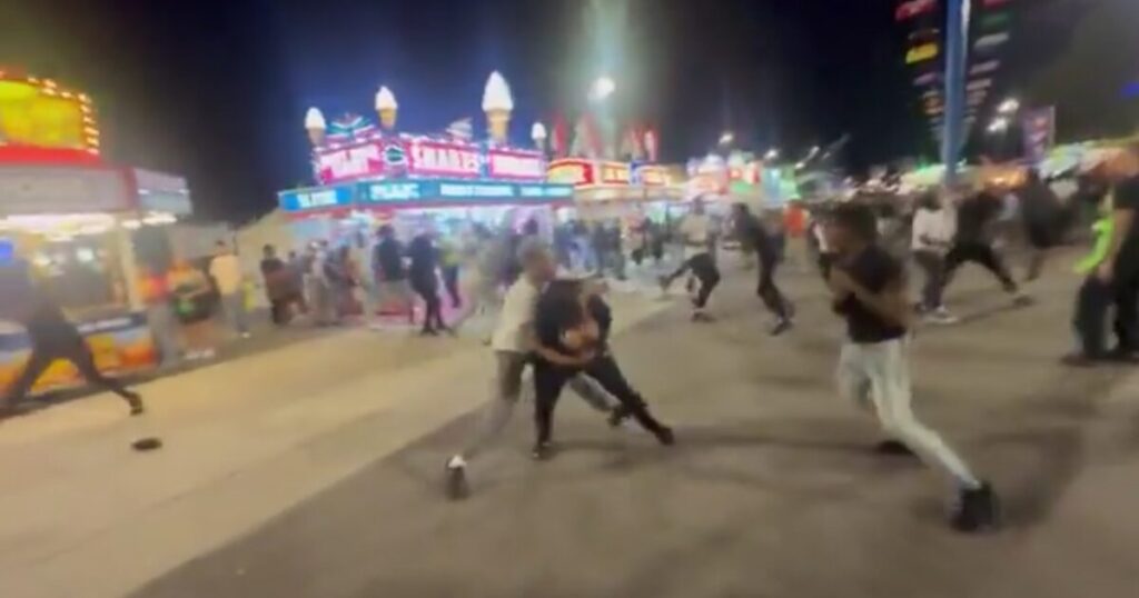 Seven Thugs Arrested After Mob of “Youths” Attack, Kick and Punch Anyone in Sight at Wisconsin State Fair – Police Officer Punched in the Face * The Gateway Pundit * by Cristina Laila Seven Thugs Arrested After Mob of “Youths” Attack, Kick and Punch Anyone in Sight at Wisconsin State Fair – Police Officer Punched in the Face * The Gateway Pundit * by Cristina Laila