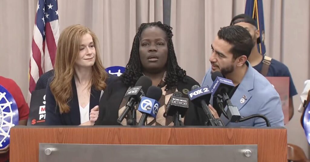 Social Media ROASTS Far-Left Abdul El-Sayed Over Painfully Awkward Endorsement Video That Looks Like a “Hostage Tape” — Woman Struggles Through Talking Points as El-Sayed Nudges Her Along Social Media ROASTS Far-Left Abdul El-Sayed Over Painfully Awkward Endorsement Video That Looks Like a “Hostage Tape” — Woman Struggles Through Talking Points as El-Sayed Nudges Her Along