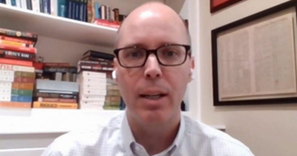There is a Difference Between Becoming an American and Just Living in America (VIDEO) * The Gateway Pundit * by Mike LaChance There is a Difference Between Becoming an American and Just Living in America (VIDEO) * The Gateway Pundit * by Mike LaChance