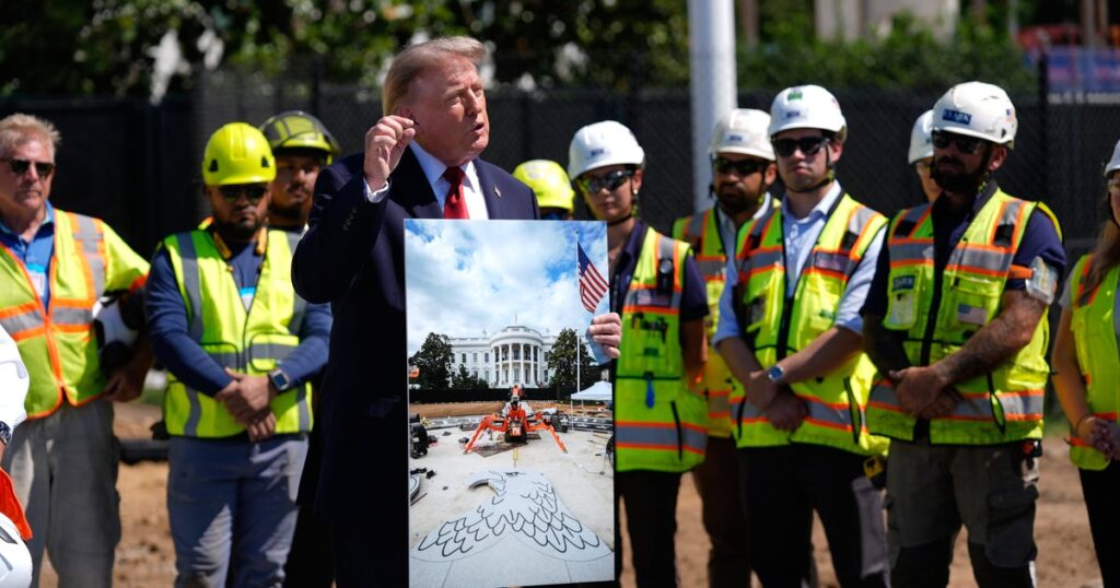 Trump Really Wants Attention On His Construction Projects Trump Really Wants Attention On His Construction Projects