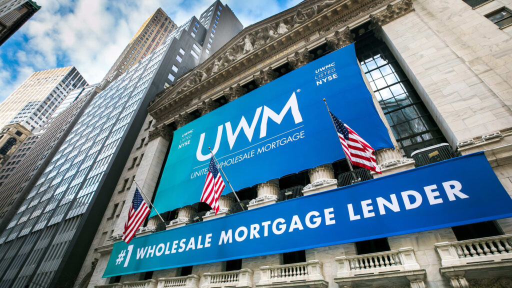 United Wholesale Mortgage plunges 40%; suspends dividend, raises capital United Wholesale Mortgage plunges 40%; suspends dividend, raises capital