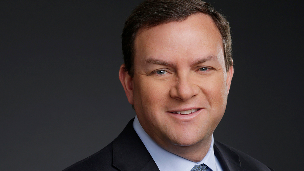 Versant Sees Q2 Profit Fall On Revenue Dips, Despite Better Ad Sales NBCUNIVERSAL EXECUTIVES -- Pictured: Mark Lazarus, Chairman, NBCUniversal Television and Streaming (Photo by: Heidi Gutman/NBCUniversal)