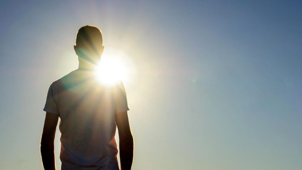 What To Do If You Looked At The Sun And Your Eyes Hurt What To Do If You Looked At The Sun And Your Eyes Hurt