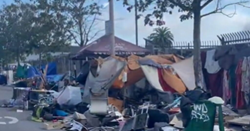 Woman Dropping Her Son Off for College at UC-Berkeley Stunned by Tons of Homeless Tents and Garbage Around Dorms (VIDEO) Woman Dropping Her Son Off for College at UC-Berkeley Stunned by Tons of Homeless Tents and Garbage Around Dorms (VIDEO)