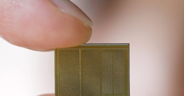 Tech Companies Want Federal Government to Sort Out AI-Driven Memory Chip Shortage