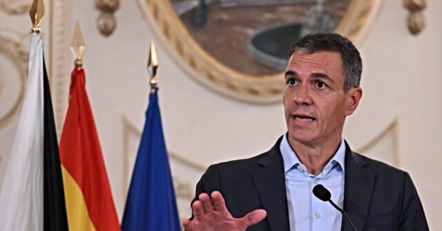 Put Socialist PM on ‘Defendant’s Bench’ After Moroccan Invasion