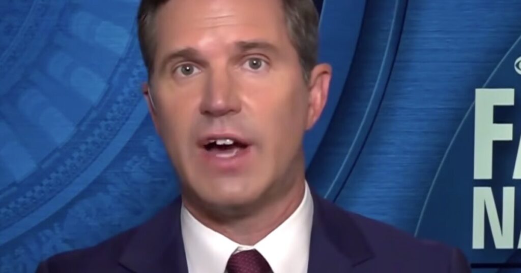 ‘Moderate’ Kentucky Gov. Andy Beshear Calls for Abolishing Electoral College (VIDEO) * The Gateway Pundit * by Ben Kew ‘Moderate’ Kentucky Gov. Andy Beshear Calls for Abolishing Electoral College (VIDEO) * The Gateway Pundit * by Ben Kew