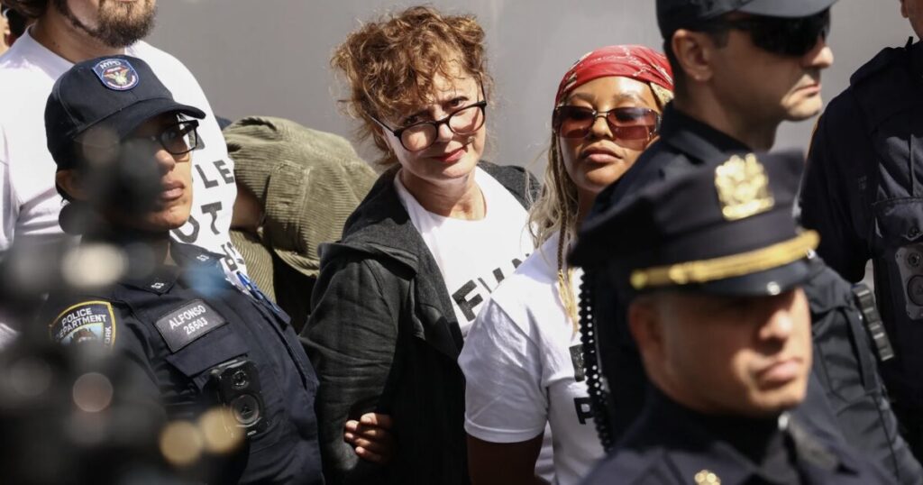 Actresses Susan Sarandon and Hannah Einbinder Handcuffed While Protesting Netanyahu’s UN Speech * The Gateway Pundit * by Cassandra MacDonald