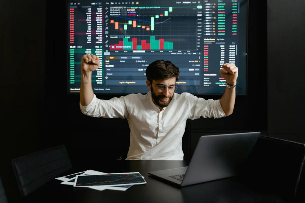 Aehr Test Systems (AEHR) Climbs 13%; Hedge Fund Holdings Rocket by Eightfold Aehr Test Systems (AEHR) Climbs 13%; Hedge Fund Holdings Rocket by Eightfold