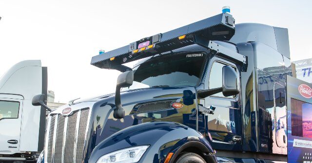 Aurora Tests Autonomous Semi Truck in Texas, Aims to Replace Human Drivers