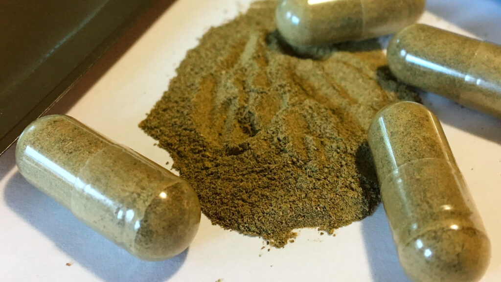 Easy answers on how to regulate 7-OH kratom prove to be elusive Easy answers on how to regulate 7-OH kratom prove to be elusive
