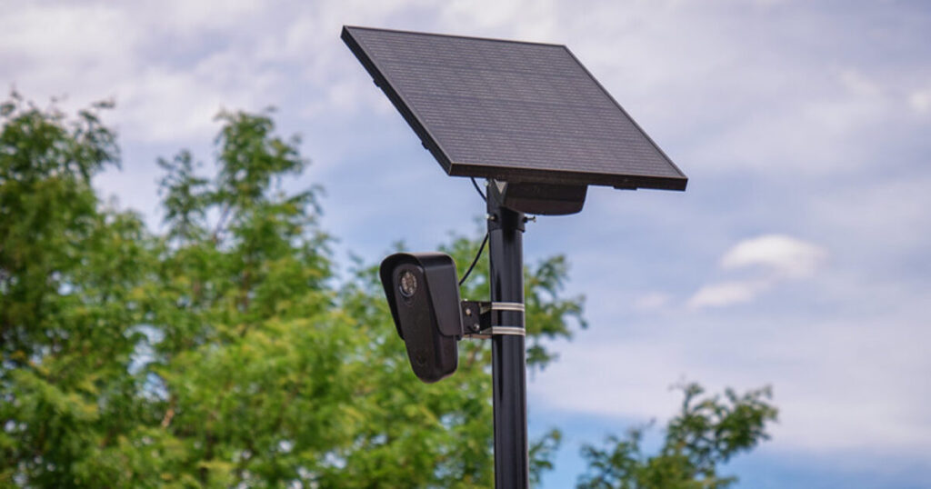 Flock Safety Wants the Map of Its Cameras Taken Down After Researcher Exposes 300,000-Device Dragnet * The Gateway Pundit * by Jim Hᴏft Flock Safety Wants the Map of Its Cameras Taken Down After Researcher Exposes 300,000-Device Dragnet * The Gateway Pundit * by Jim Hᴏft