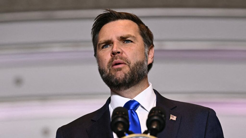 Fox News Cuts Away From JD Vance Mid-Speech With On-Air Diss Fox News Cuts Away From JD Vance Mid-Speech With On-Air Diss