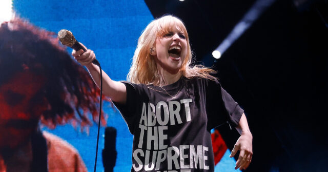 Pop Star Hayley Williams Screams ‘F**k ICE,’ ‘F**k Donald Trump,’ ‘Free Palestine’ at Concert