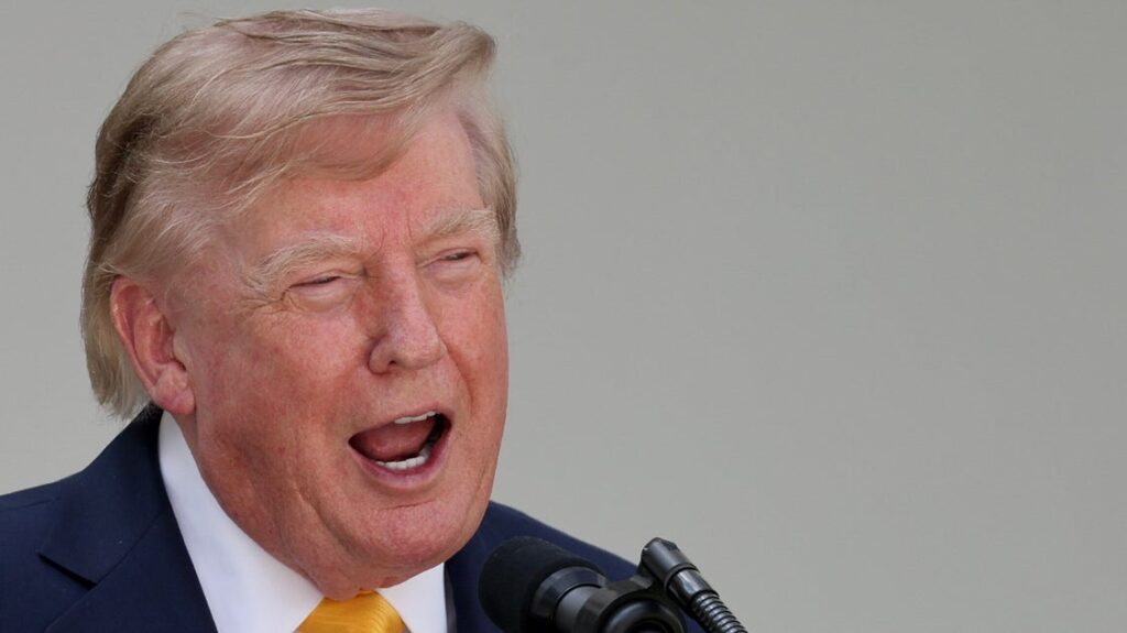 Here’s How Much Trump Is Charging For A Photo Op Here’s How Much Trump Is Charging For A Photo Op
