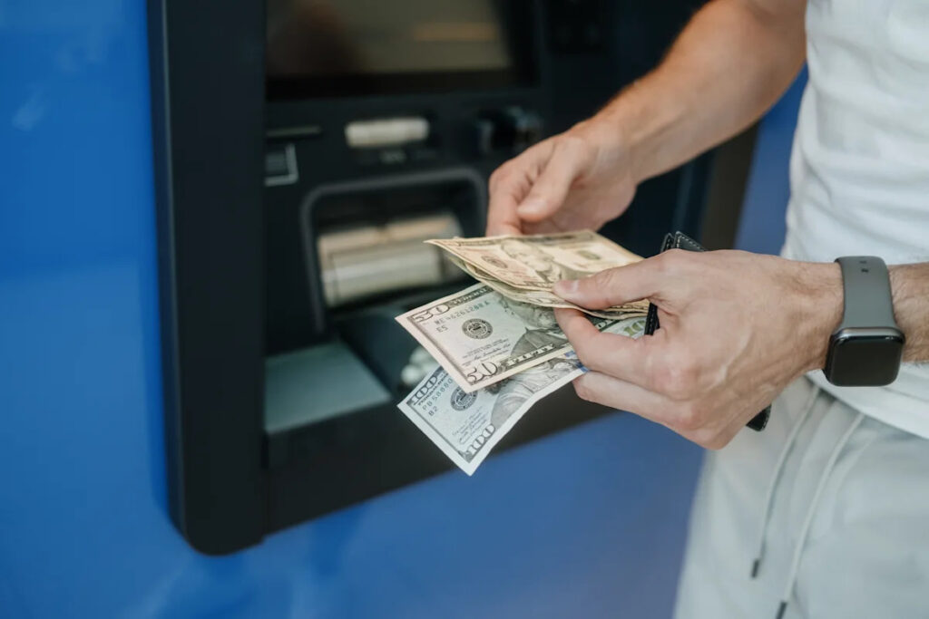 How much cash can you withdraw per day? How much cash can you withdraw per day?