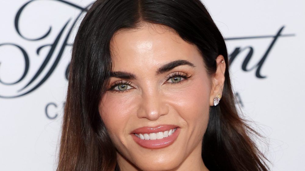 Jenna Dewan Defends ‘DWTS’ Casting Amid Backlash Jenna Dewan Defends 'DWTS' Casting Amid Backlash