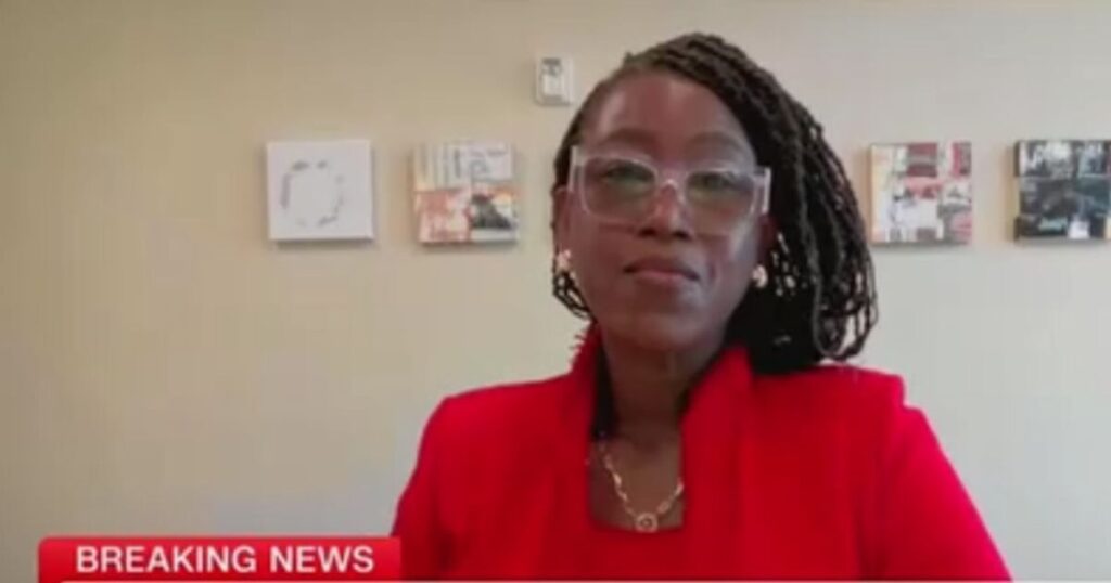 Kooky Georgetown Law Professor on CNN Compares Trump’s Press Ban to January 6 * The Gateway Pundit * by Cassandra MacDonald Kooky Georgetown Law Professor on CNN Compares Trump’s Press Ban to January 6 * The Gateway Pundit * by Cassandra MacDonald