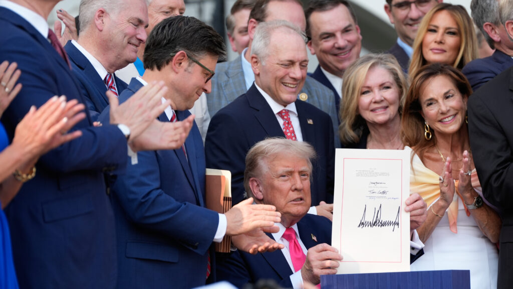 Legal immigrants poised to lose Medicaid coverage| STAT Legal immigrants poised to lose Medicaid coverage| STAT
