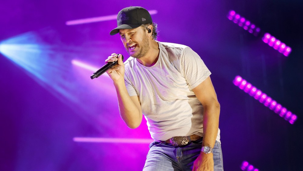 Luke Bryan to Perform Exclusive Concert in Roku City Luke Bryan to Perform Exclusive Concert in Roku City