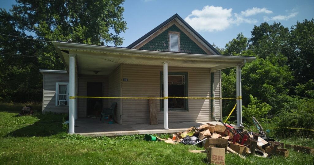 Man Accused Of Endangering 16 Grandchildren Incompetent To Stand Trial