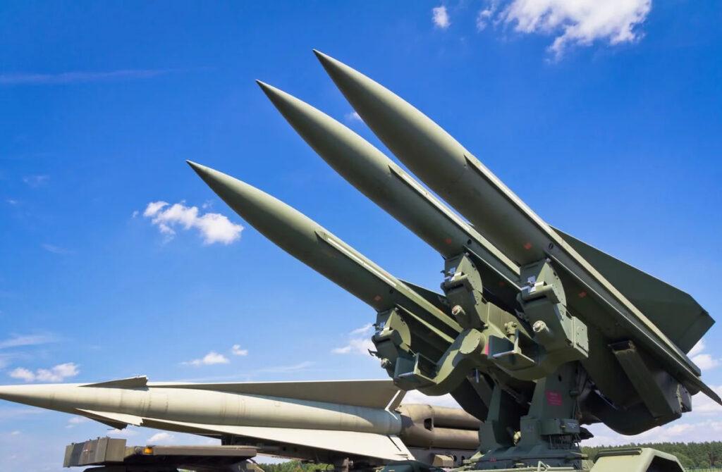 RTX Beats Lockheed Martin on Risk — Here’s Why It’s the Better Buy Long-Term RTX Beats Lockheed Martin on Risk -- Here's Why It's the Better Buy Long-Term