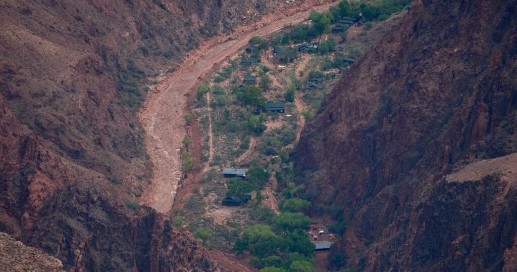 Rescuers Saved Some 80 People In Grand Canyon Floods That Left 2 Dead And 1 Missing, Officials Say Rescuers Saved Some 80 People In Grand Canyon Floods That Left 2 Dead And 1 Missing, Officials Say