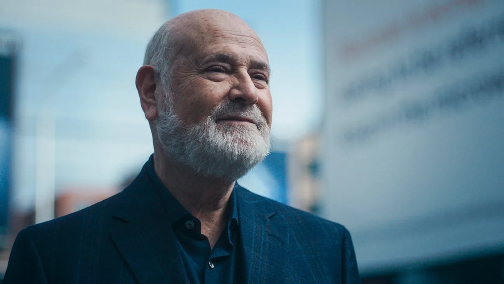 Rob Reiner Wins Posthumous Emmy for ‘The Bear’ Rob Reiner Wins Posthumous Emmy for 'The Bear'
