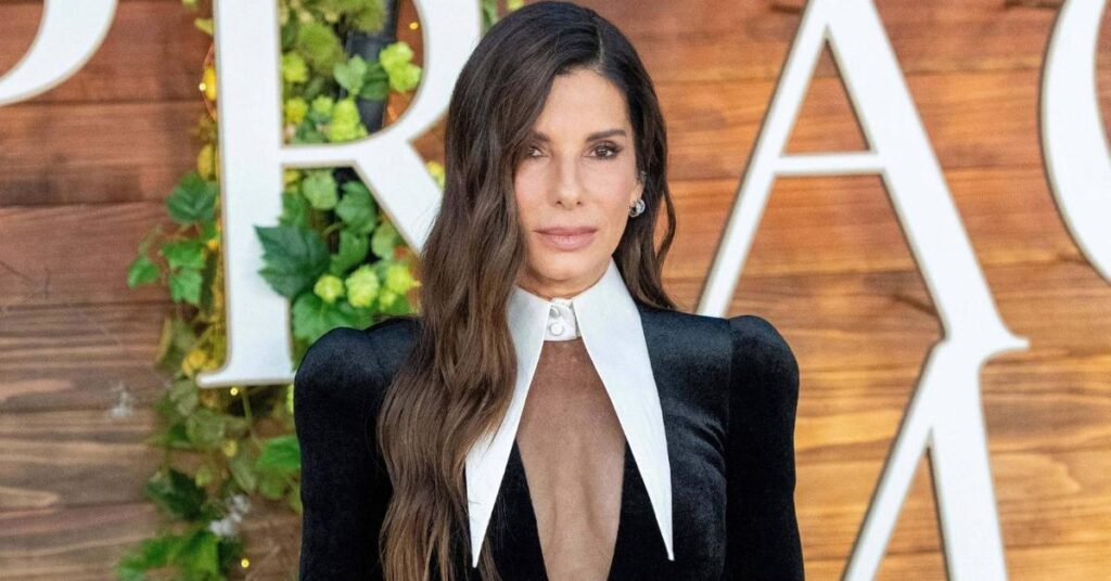 Sandra Bullock Saw 'Alien Ships' Flying Around the Sky In UFO Encounter