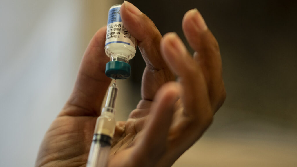 Why do parents choose not to vaccinate their kids? A sociologist explains Why do parents choose not to vaccinate their kids? A sociologist explains