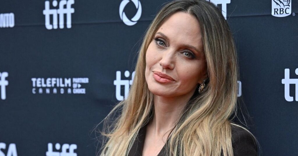 Angelina Jolie ‘Stepping Up Plans’ for New Life Outside US Angelina Jolie 'Stepping Up Plans' for New Life Outside US