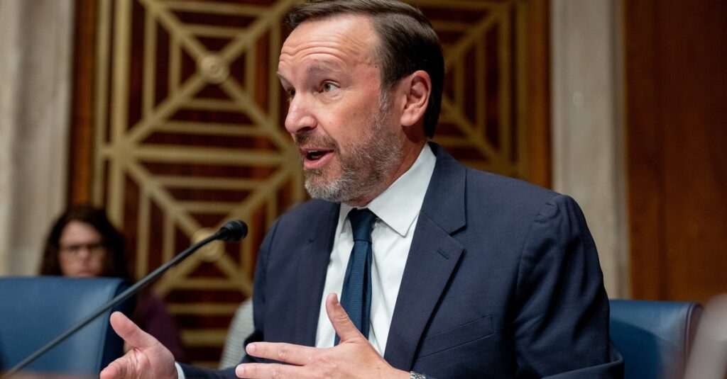 Chris Murphy Says Pentagon Denied Him Access To U.S. Base In Qatar