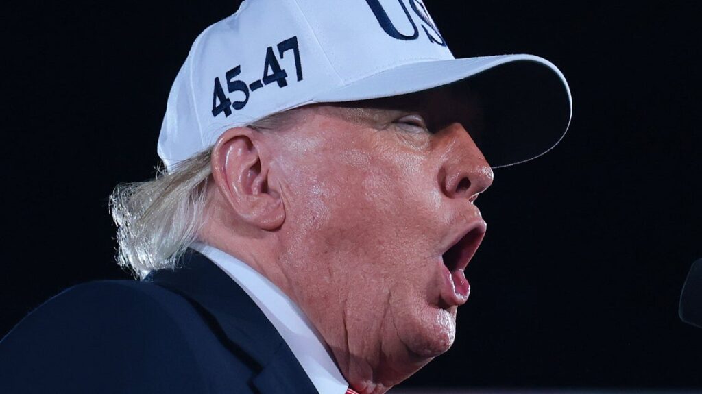 Critics Mock ‘Drunk Uncle’ Trump After Baffling New Rant