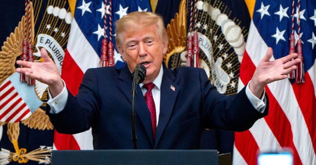 Donald Trump Sparks Fury By Joking Iran ‘Take Out’ Los Angeles & San Diego Donald Trump Sparks Fury By Joking Iran 'Take Out' Los Angeles & San Diego