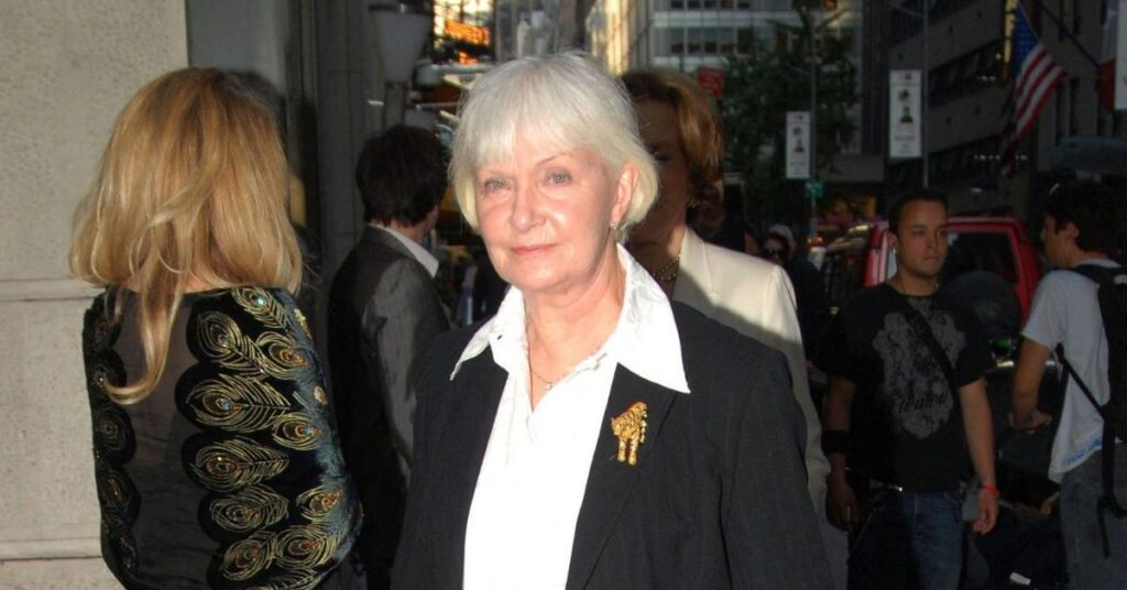 Joanne Woodward's Daughters Boast About Their Family Rock