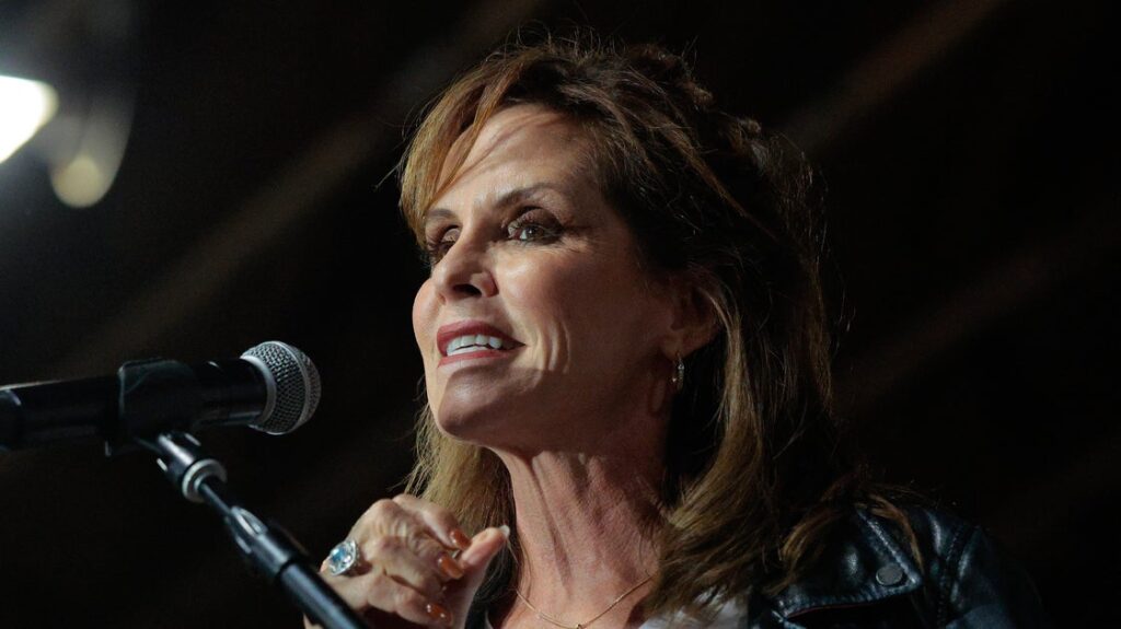 Mike Rogers’ Wife Kristi Criticized Over $10 Gas Station Gift Card Giveaway In Michigan Mike Rogers’ Wife Kristi Criticized Over $10 Gas Station Gift Card Giveaway In Michigan