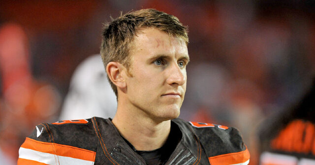 Ex-NFL Punter Kasey Redfern Dies at 35