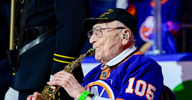 105-Year-Old WWII Vet Performs National Anthem on Saxophone at Islanders Game
