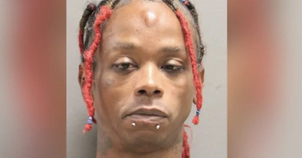 Transgender Suspect Fatally Stabs Victim More Than 13 Times, Breaks Knife in Skull For ‘Disrespecting His Gender’ Transgender Suspect Fatally Stabs Victim More Than 13 Times, Breaks Knife in Skull For ‘Disrespecting His Gender’